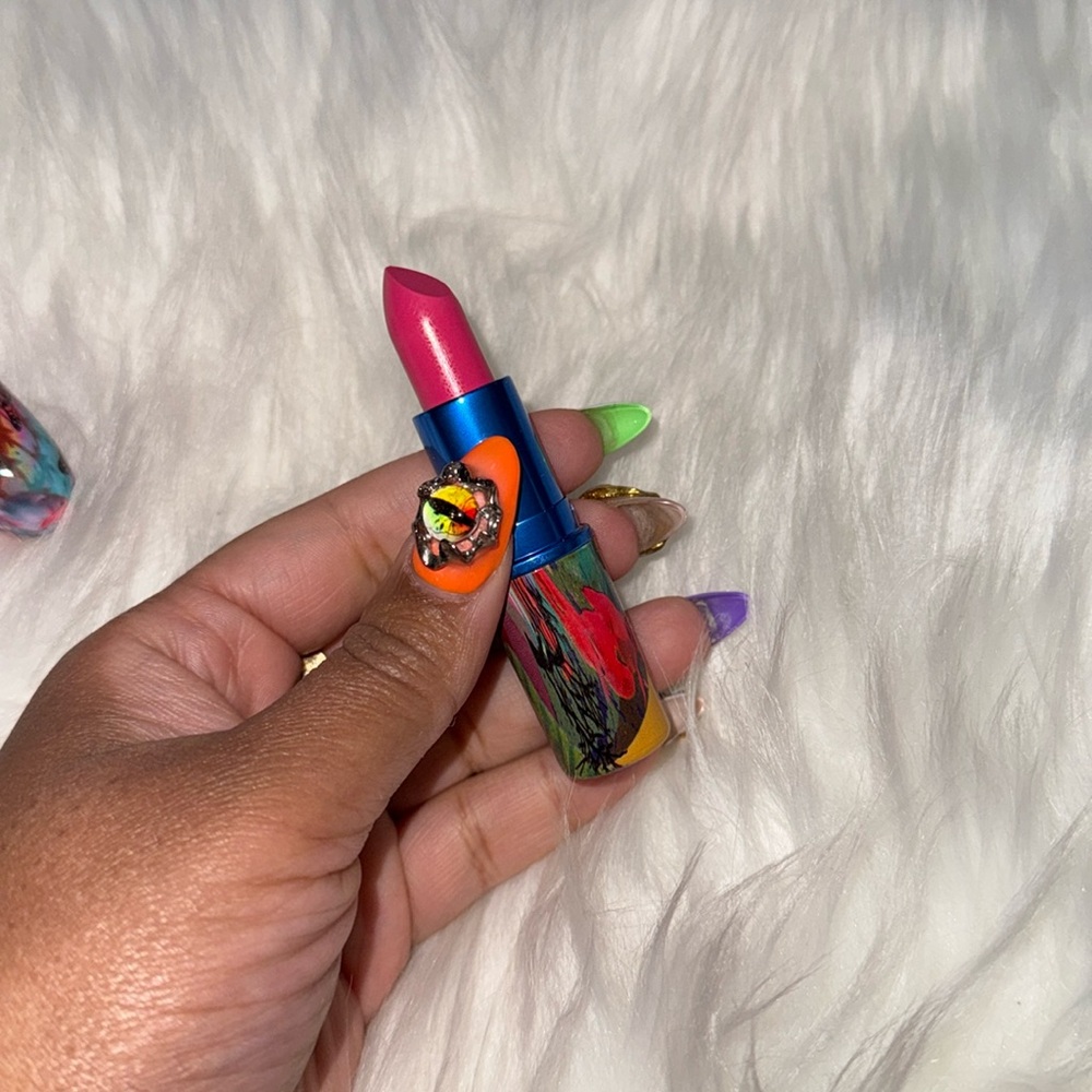 Mac dodevilish lipstick